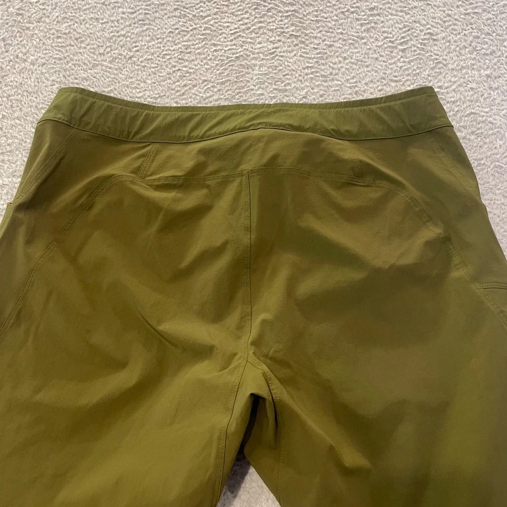Arc'teryx Lefroy Hiking Pants Mens 34x30 Green Belted Nylon Lightweight